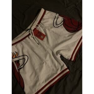 Miami Heat Basketball Shorts Size Men’s Large NEW NBA Ultra Game